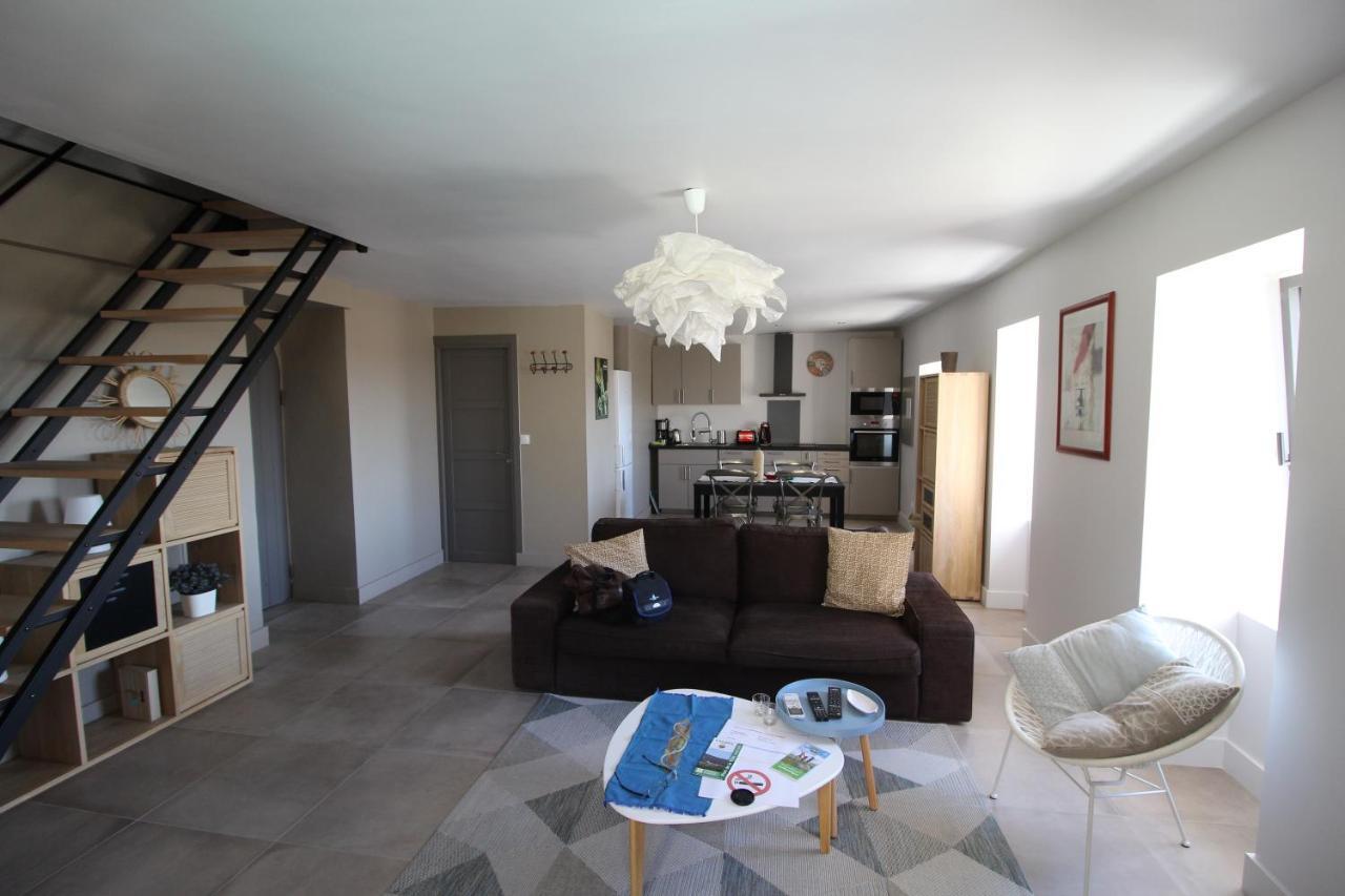 הוילה Lagnes The Panoramic House מראה חיצוני תמונה